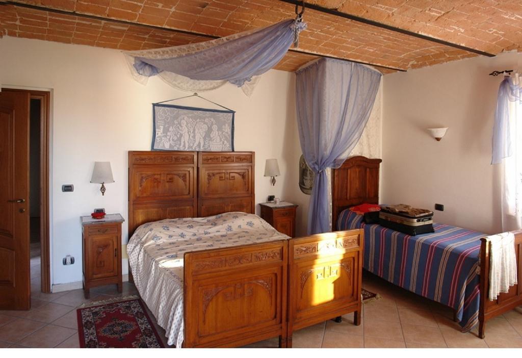 Bed and Breakfast Il Grappolo Mongardino Номер фото